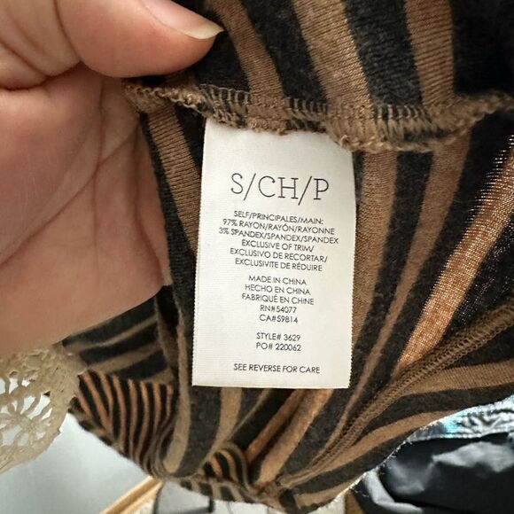 CAbi Slant Tee Tunic Style 3629 Size Small - Picture 12 of 16